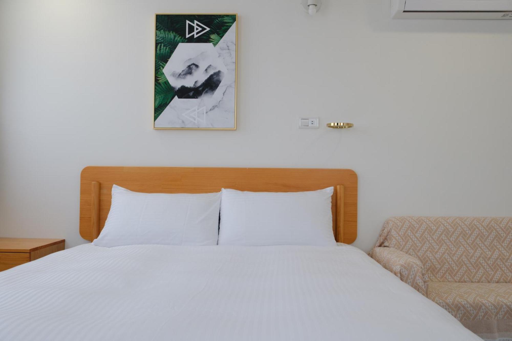 See U Apartment Тайнань Екстер'єр фото