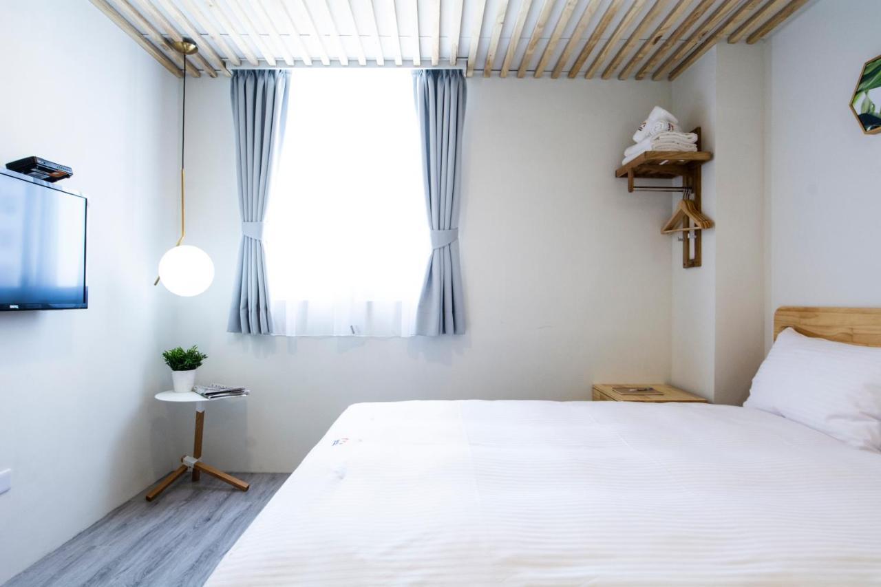 See U Apartment Тайнань Екстер'єр фото