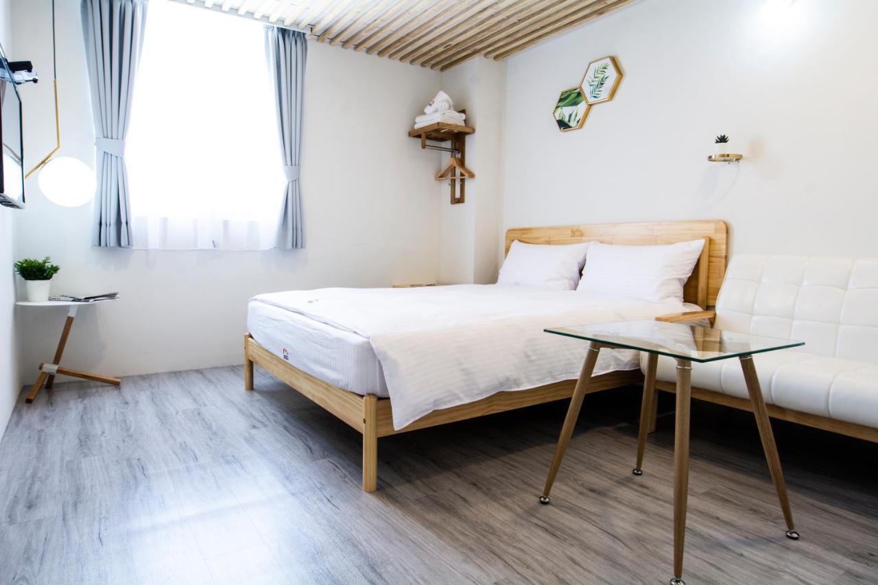 See U Apartment Тайнань Екстер'єр фото