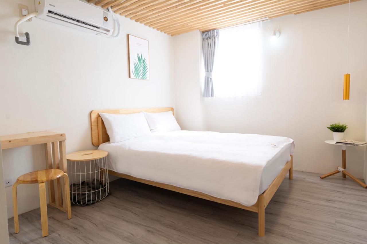 See U Apartment Тайнань Екстер'єр фото